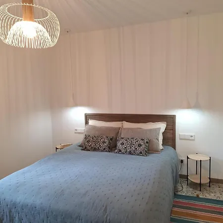 Torre Els Rosers Familiar Holiday home Llambillas
