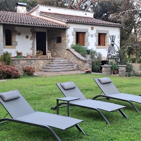 Torre Els Rosers Familiar Holiday home