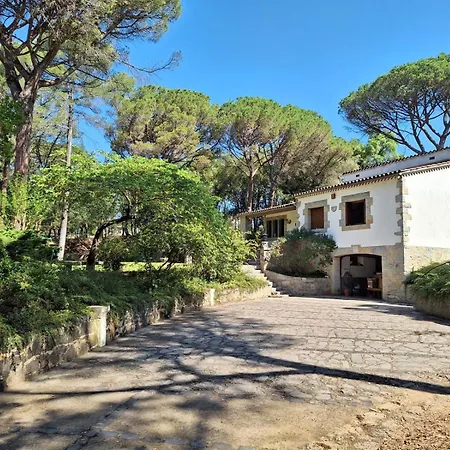 Holiday home Torre Els Rosers Familiar Llambillas